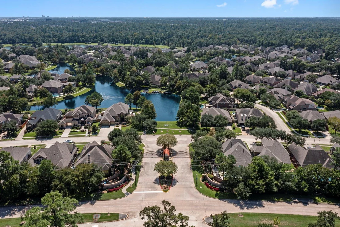 Photo of 18619 Duke Lake Drive