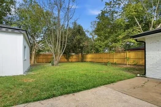 Photo of 703 Reseda Drive
