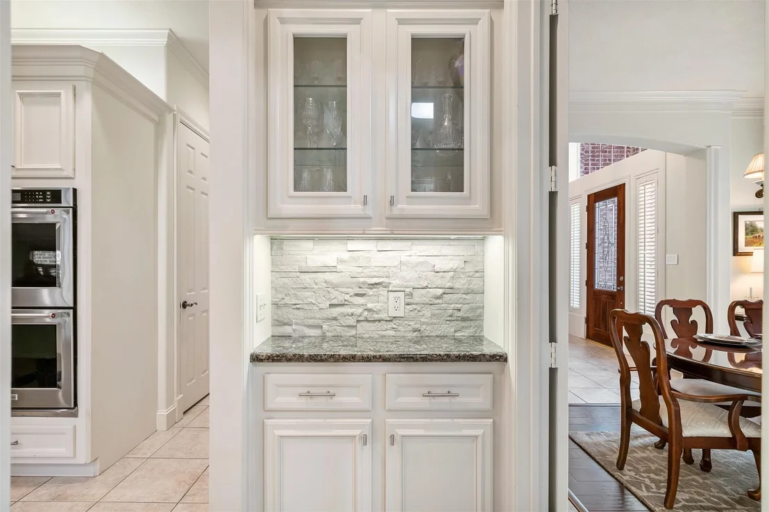 Photo of 2 Lenox Hill Drive