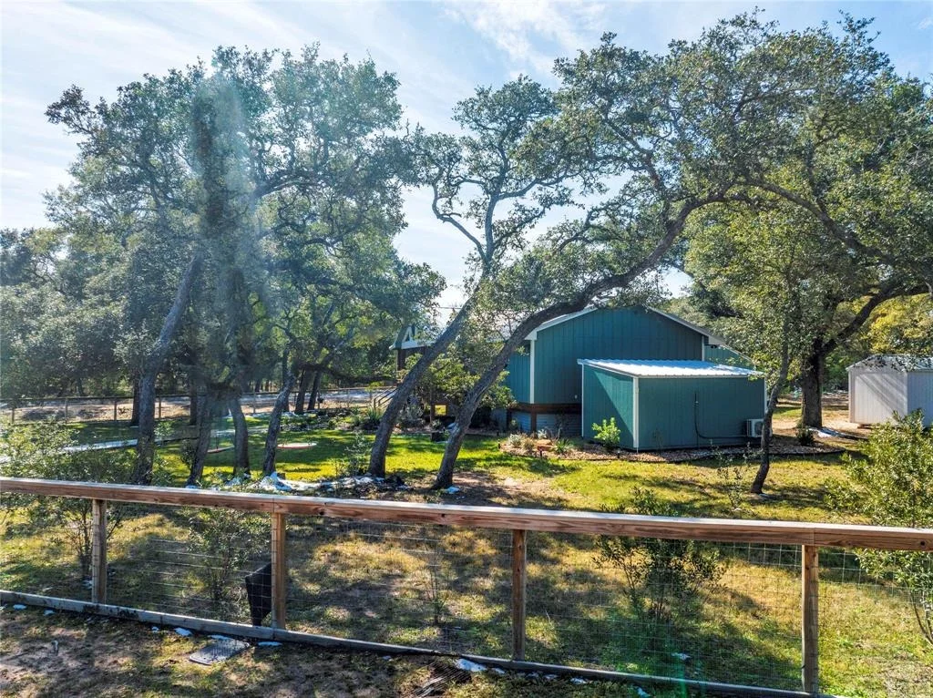 Photo of 700 Crooked Creek