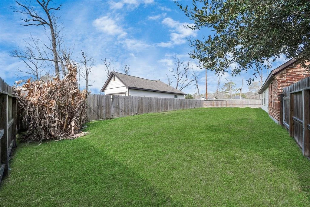 Photo of 6051 Woodview Drive