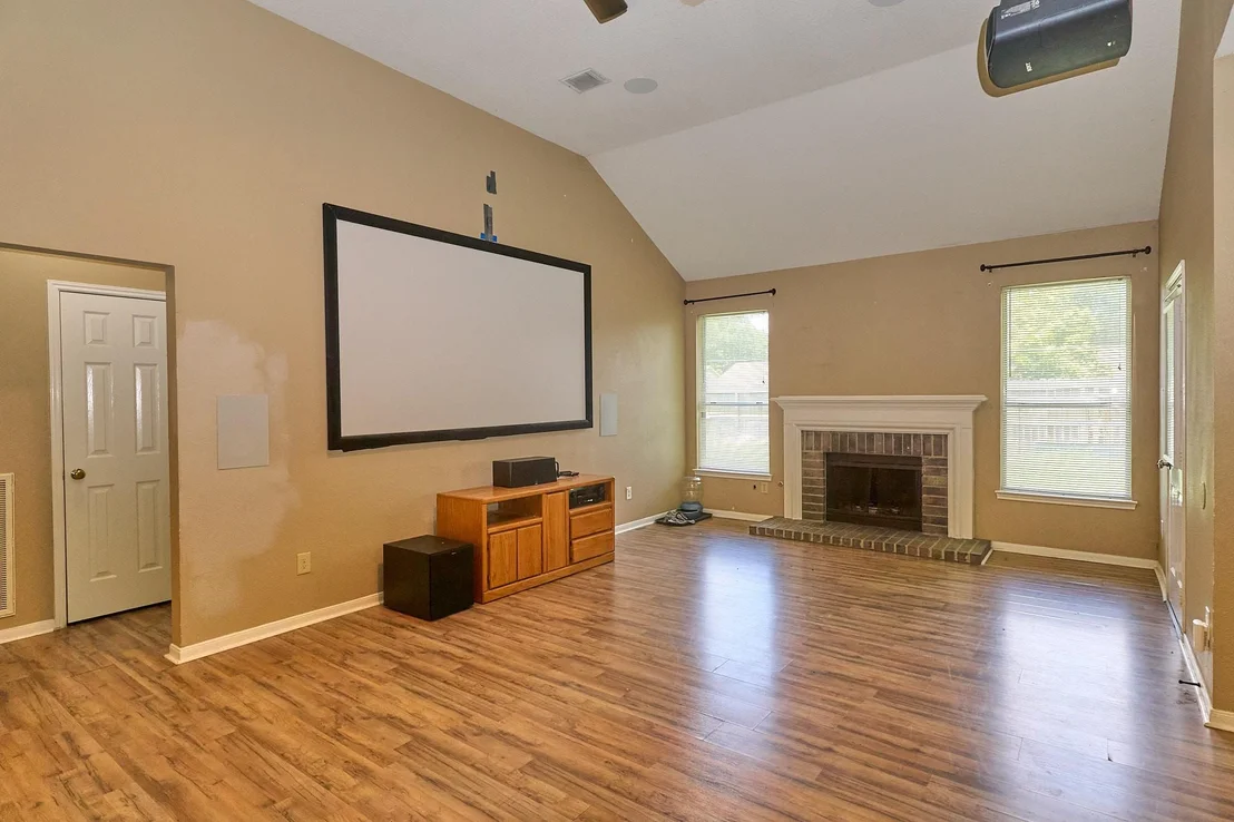 Photo of 2922 Veva Drive