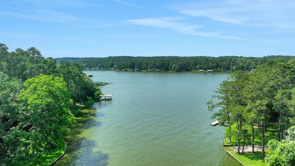 Photo of 1251 Lakeview Estates Drive