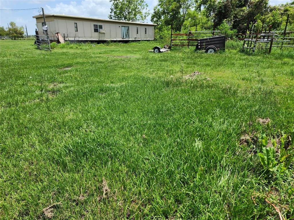 Photo of 6815 Beard Road