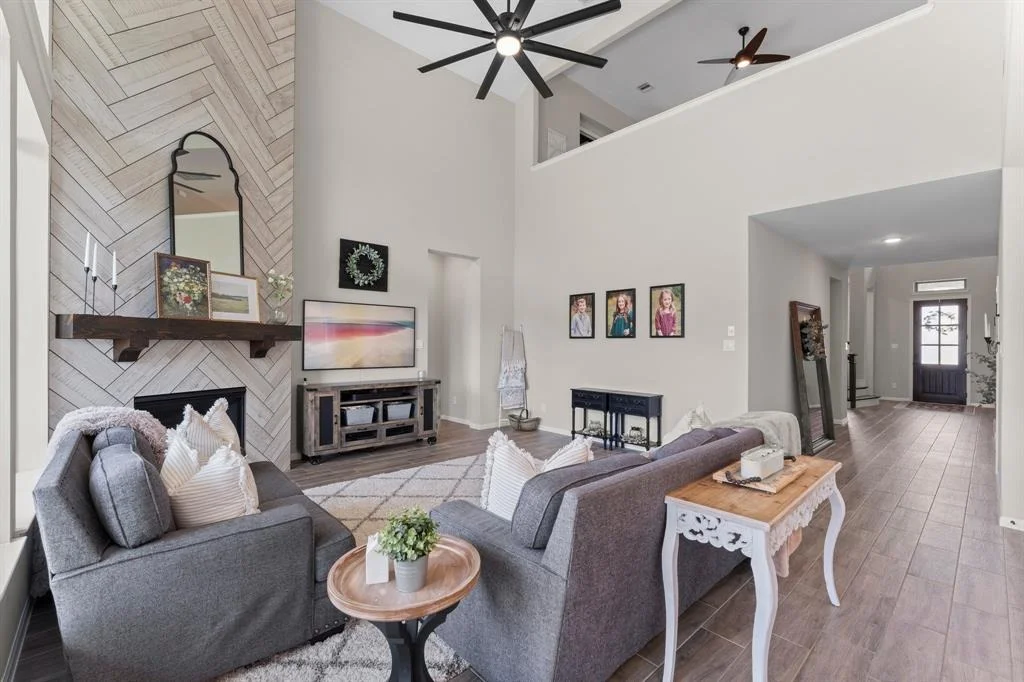 Photo of 2810 Kingly Pine Trail