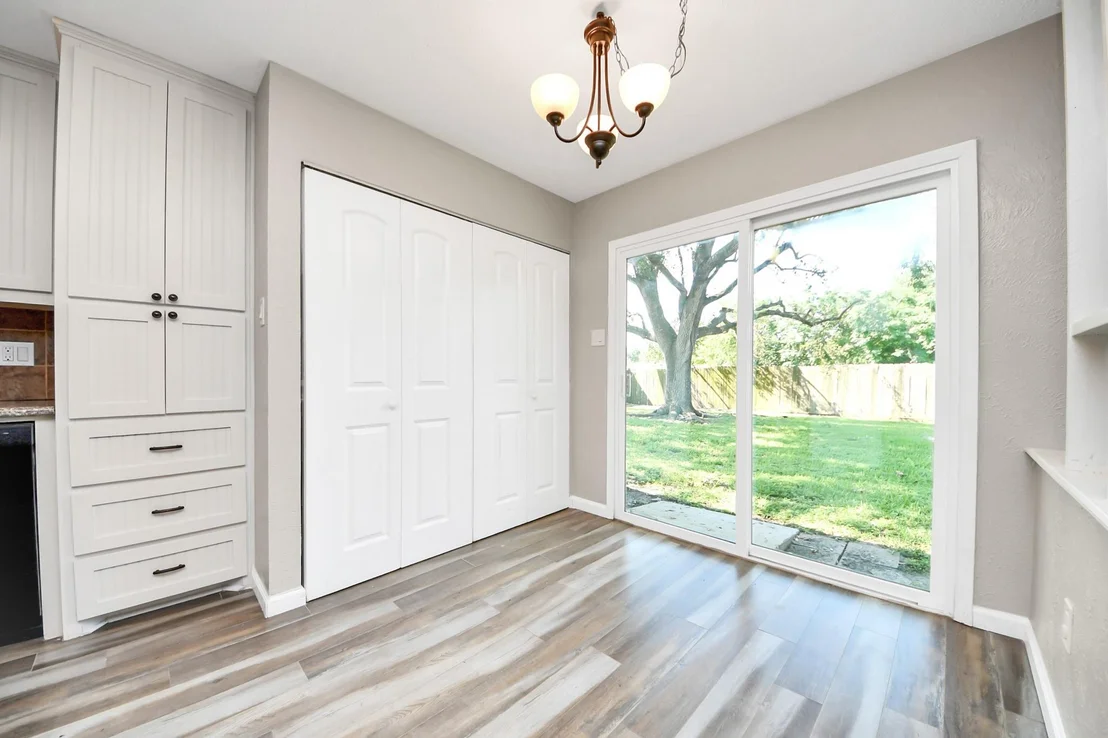 Photo of 6834 Kearney Drive
