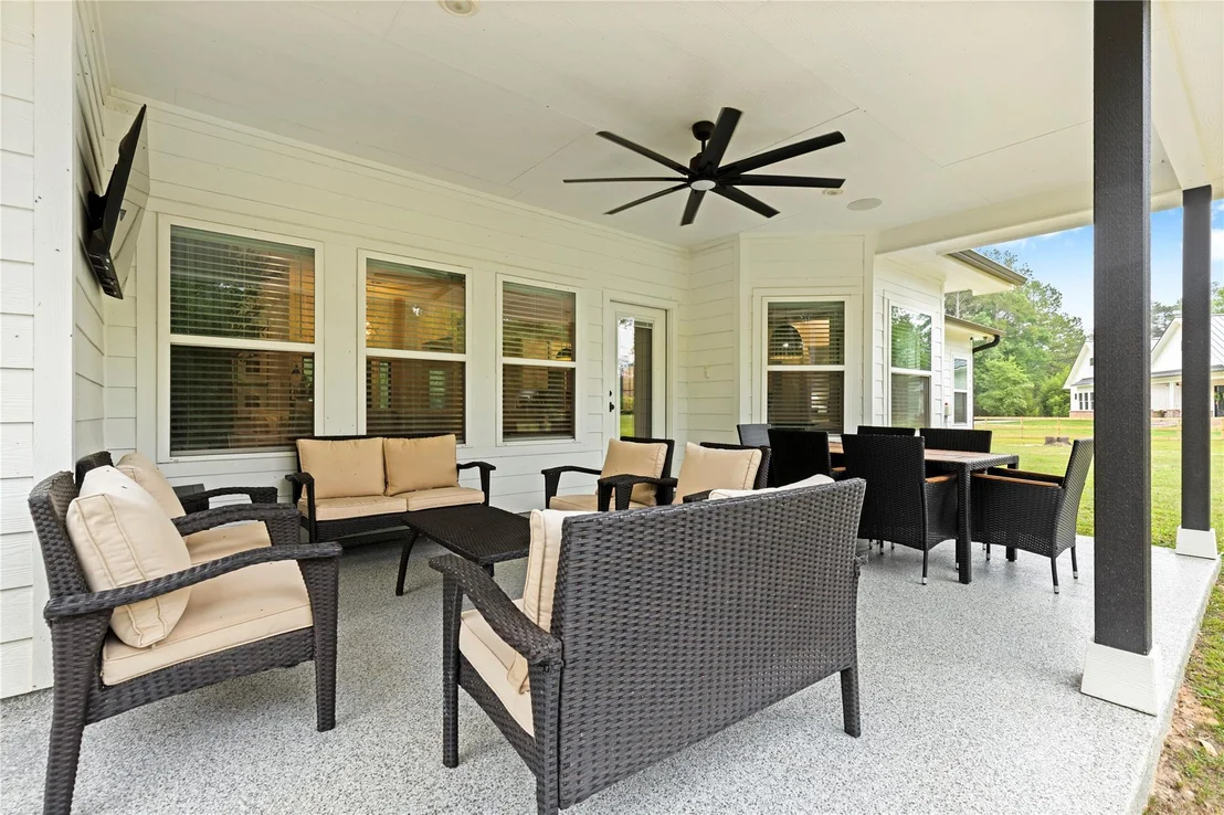 Photo of 21202 Peach Bend