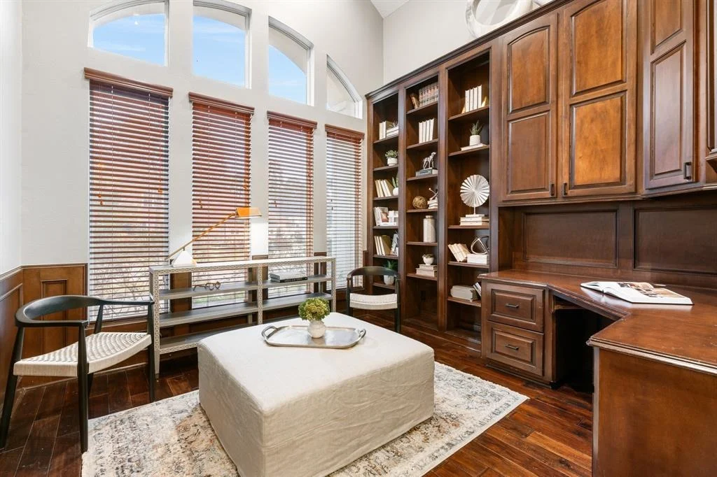 Photo of 337 W Pines Drive