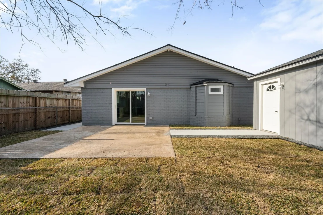 Photo of 6403 Acorn Forest Drive