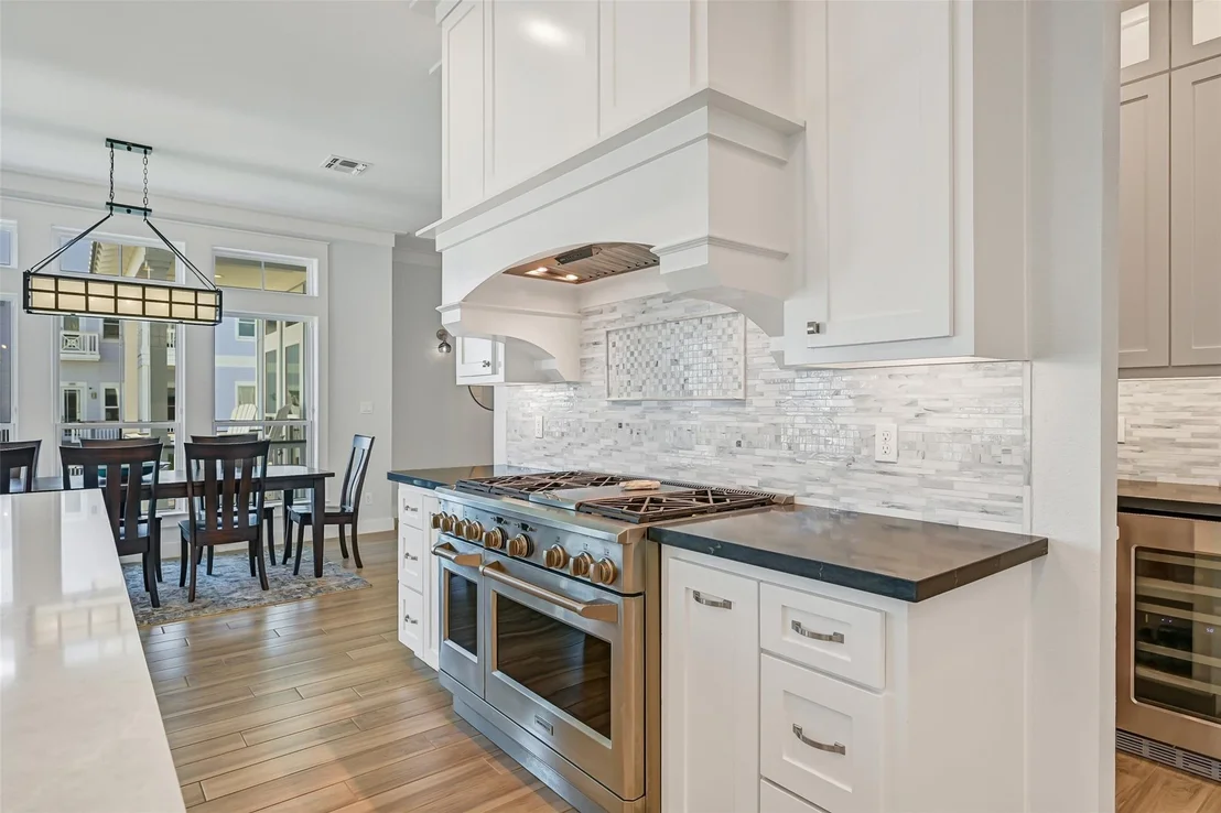 Photo of 11614 Beachside