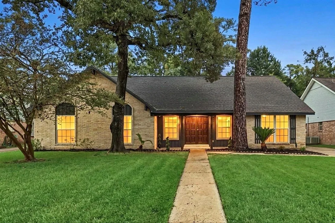 Photo of 25514 Fairbrook Lane