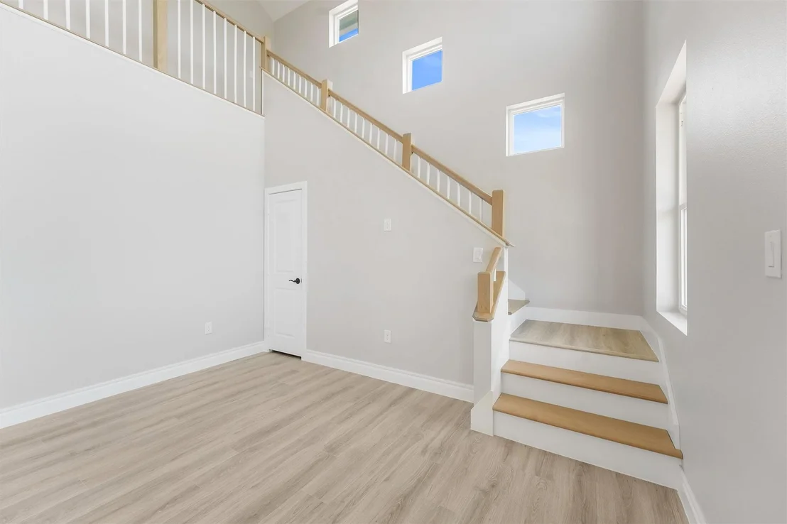 Photo of 234 Bay Avenue