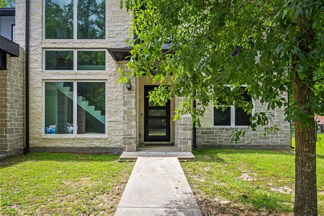 Photo of 355 County Road 3664