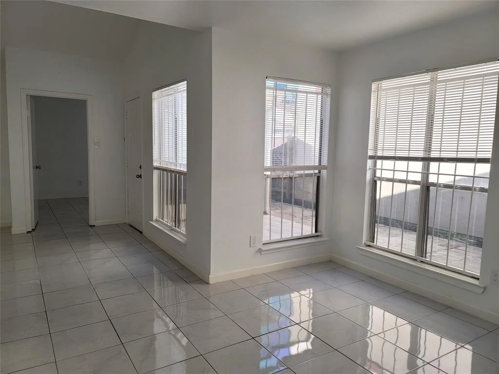 Photo of 7708 Shadow Hill Lane