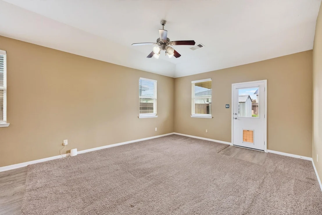 Photo of 14465 Weir Creek Road