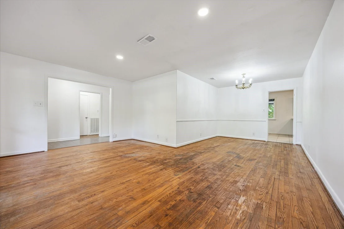 Photo of 5419 Beechnut Street