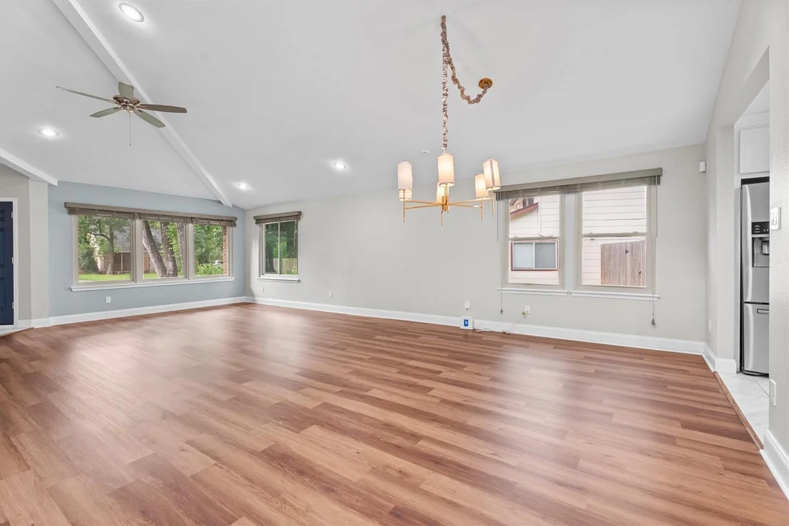 Photo of 538 Enchanted Lane