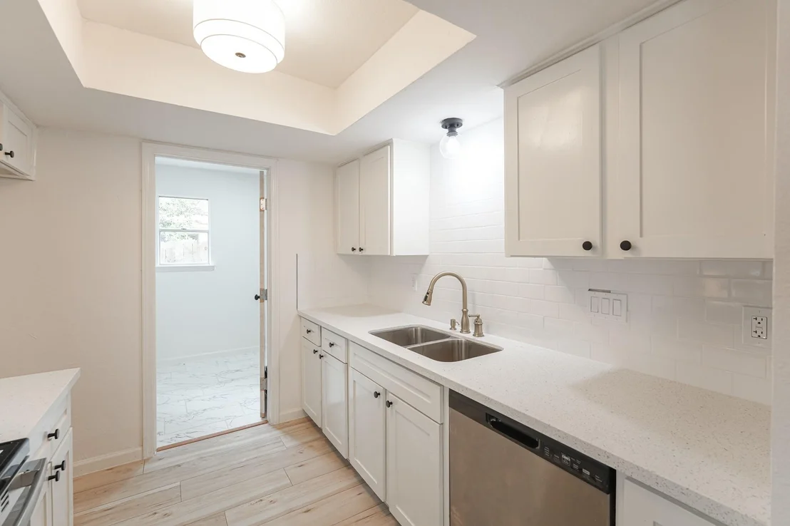 Photo of 5311 Oaklynn Drive