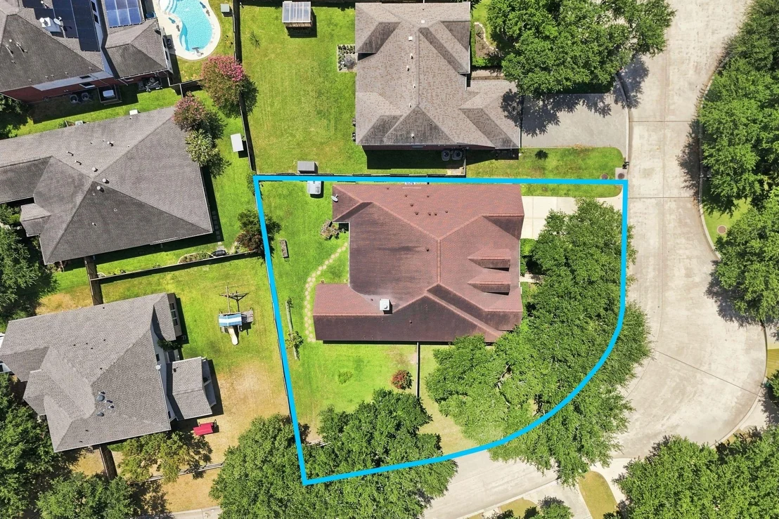 Photo of 6127 Merry Pine Court