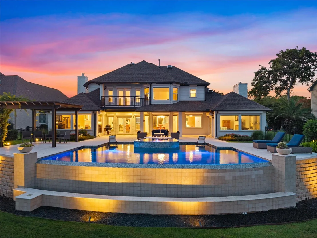 Photo of 993 Sandy Court