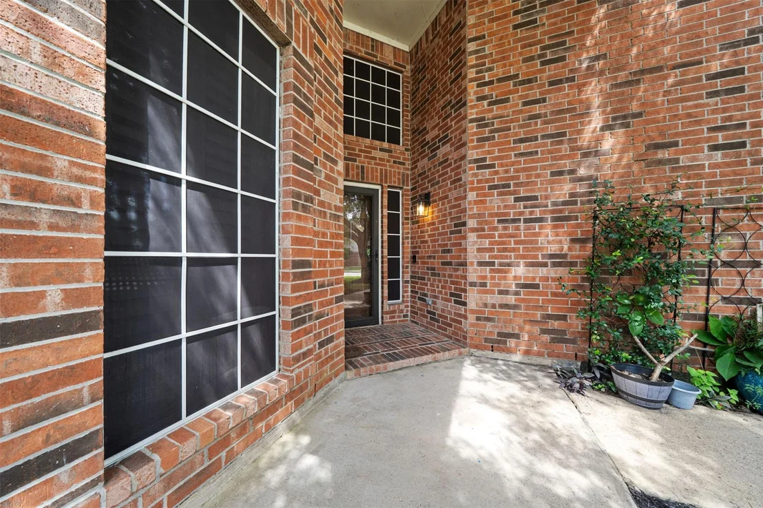 Photo of 1304 Pine Stream Drive S