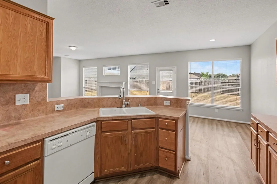 Photo of 914 Brady Bend Drive