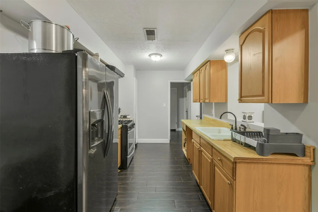 Photo of 6806 Glen Rock Drive