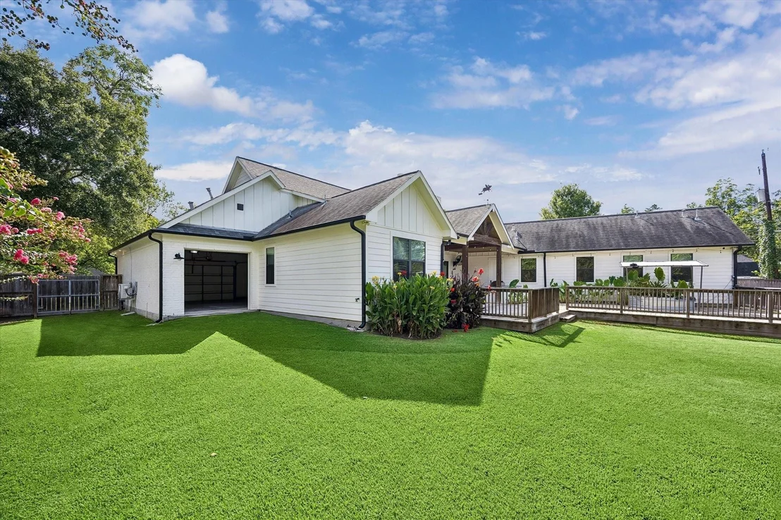 Photo of 9333 Spring Branch Drive