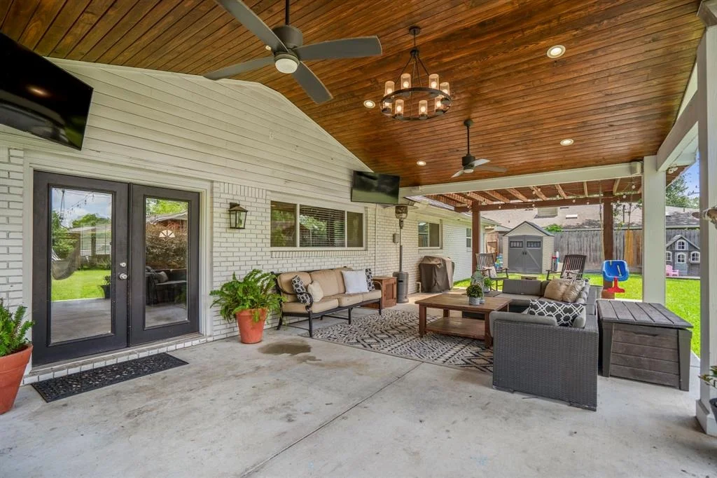Photo of 10207 Chatterton Drive