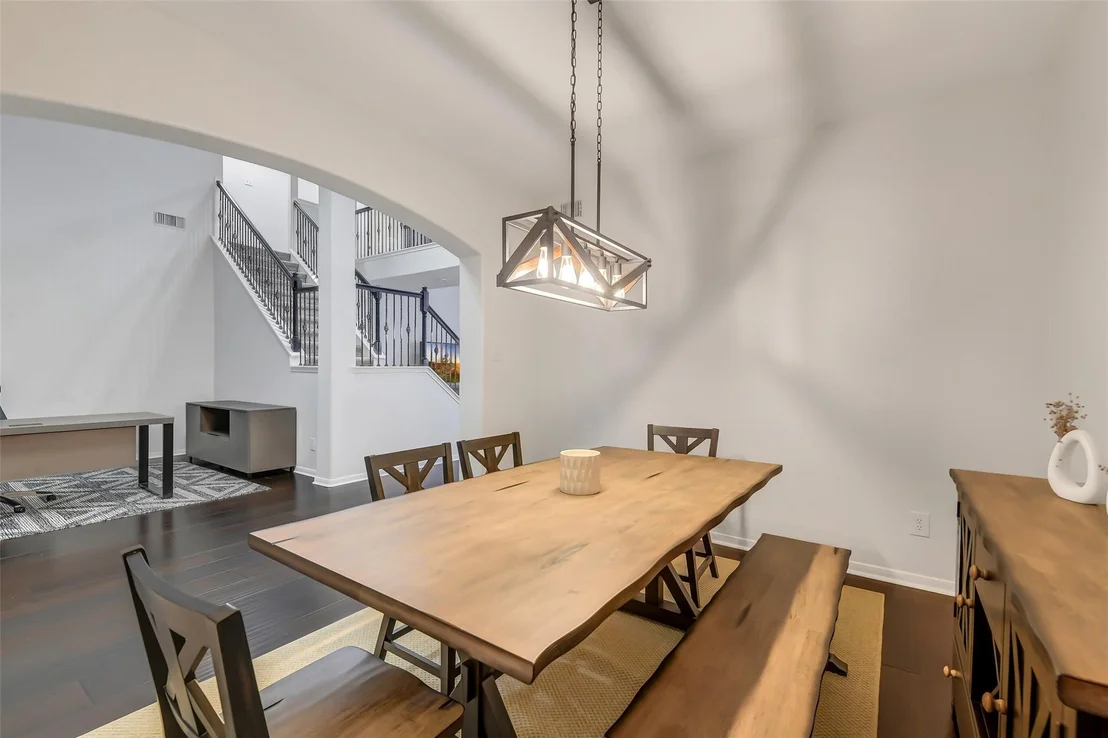 Photo of 30214 Vinebriar Drive