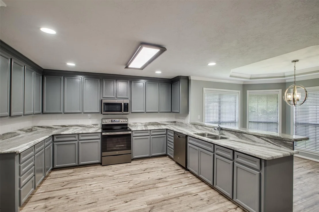 Photo of 5106 Greenwater Drive