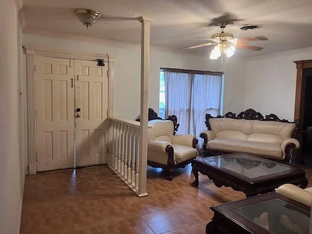 Photo of 806 Lyngrove Drive
