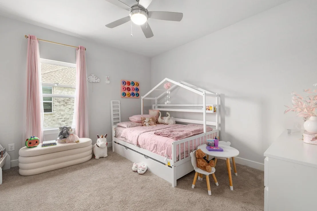 Photo of 21315 Crescent Winged Dr