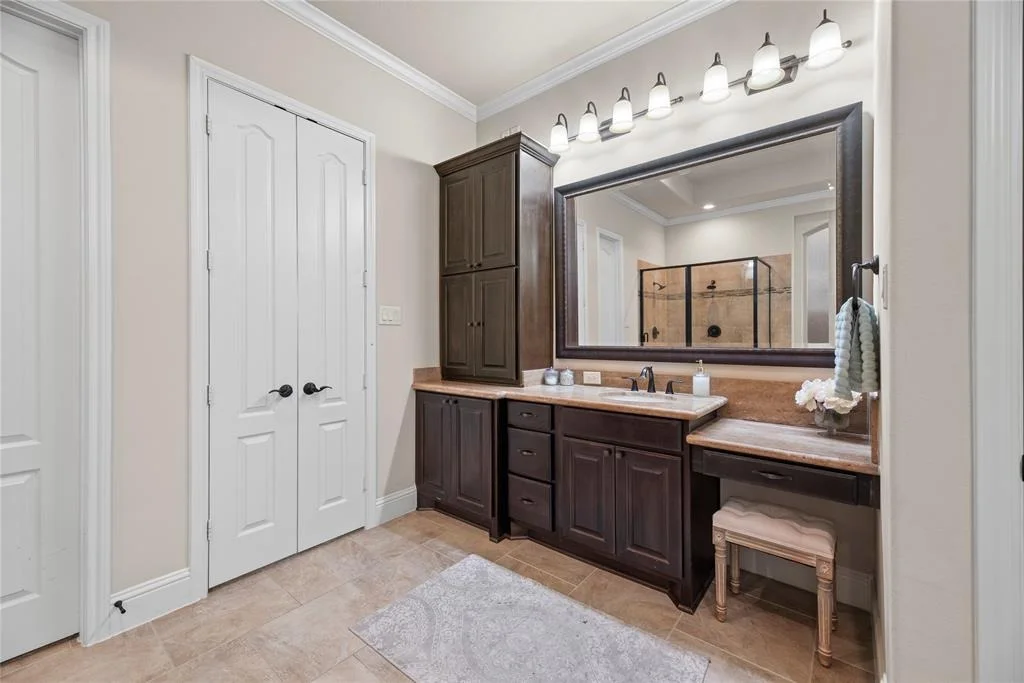 Photo of 19422 Meadow Lakes Drive