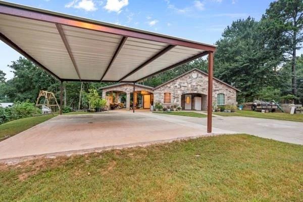 Photo of 14648 Forest Circle