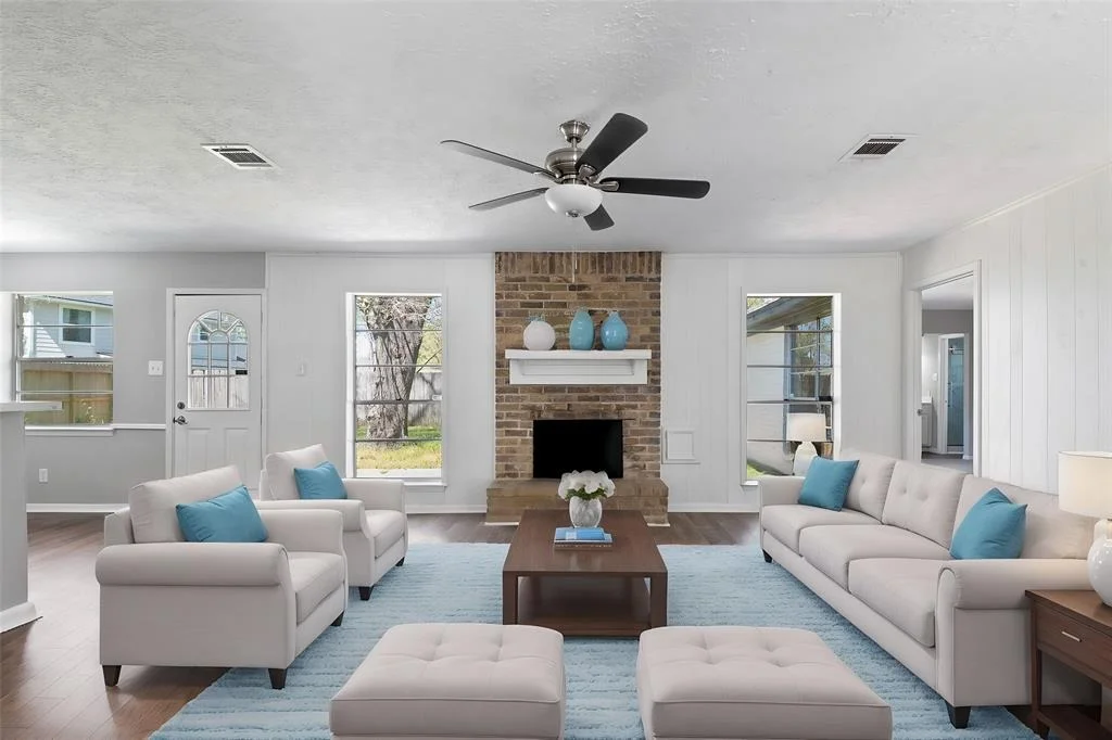Photo of 23838 English Oak Drive