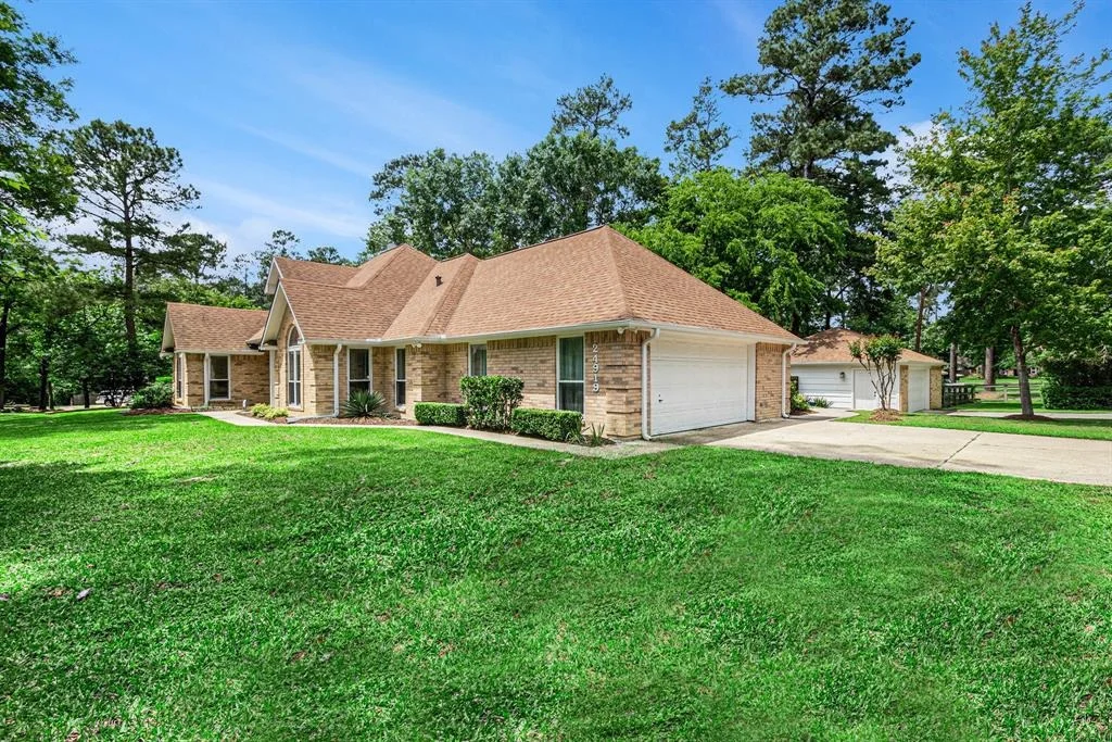 Photo of 24919 Silver Leaf Street