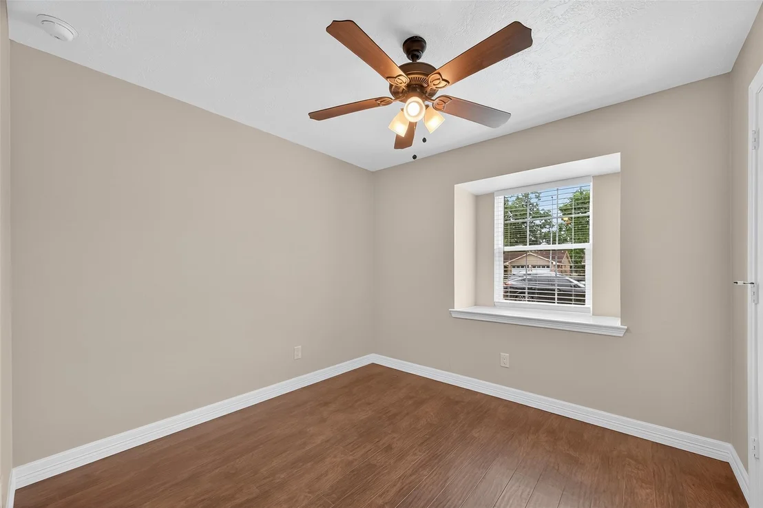 Photo of 2004 Cheryl Drive