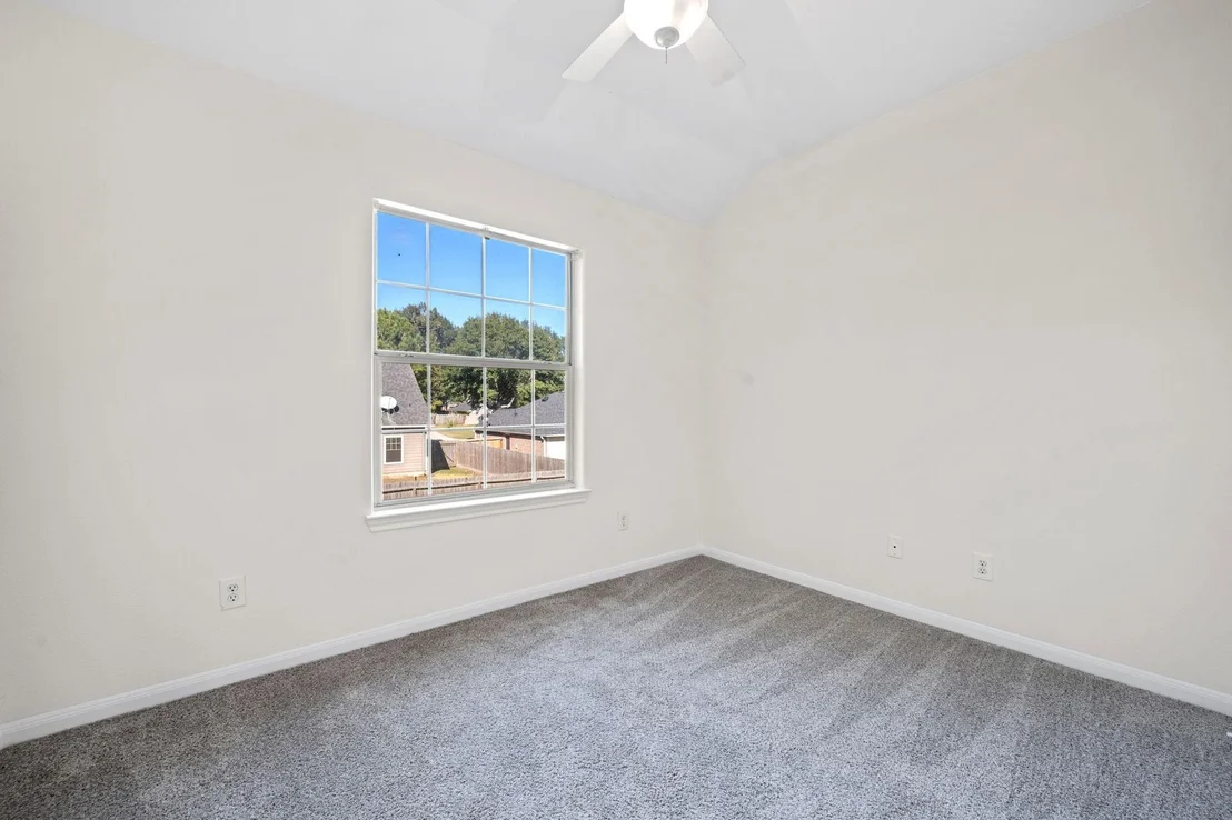 Photo of 25785 Hickory Lane