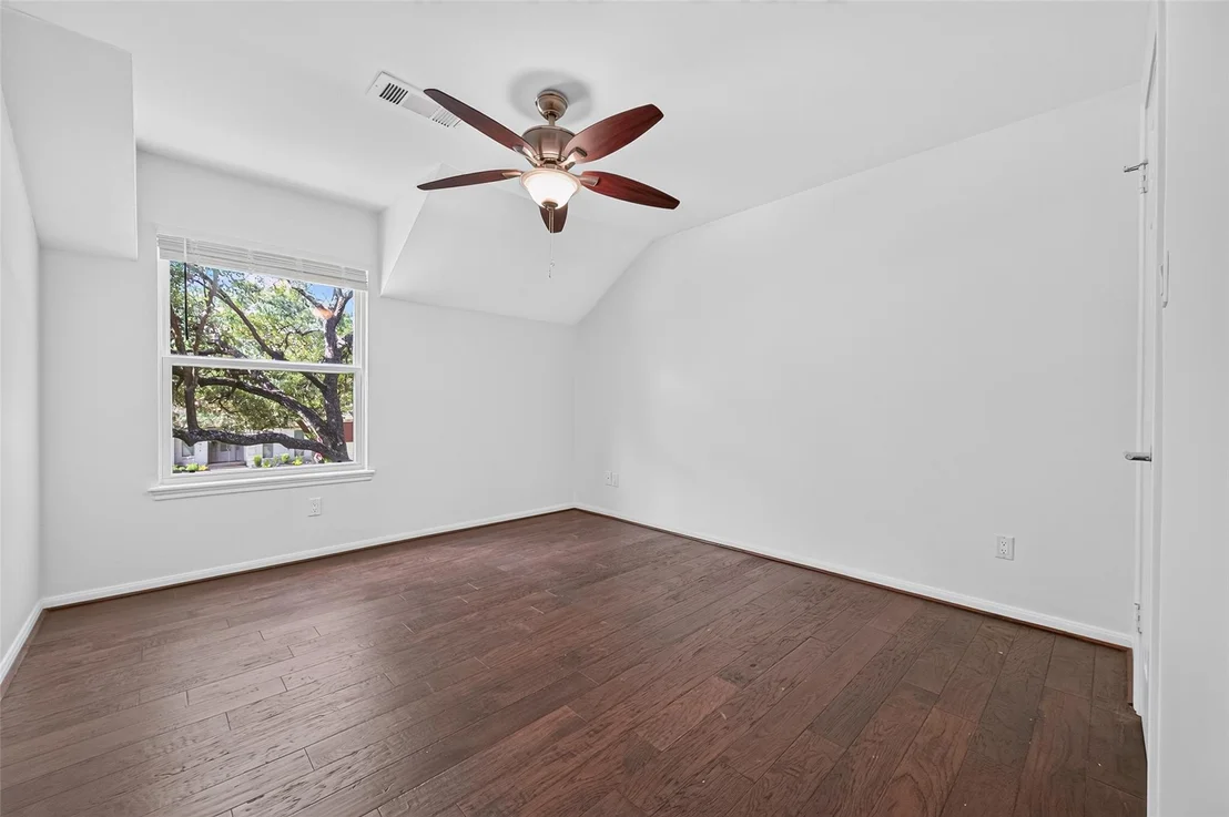 Photo of 11315 Olympia Drive