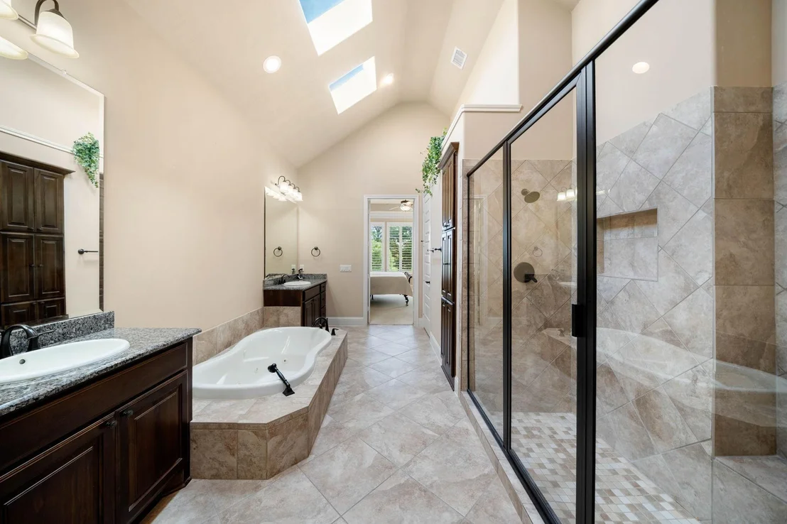 Photo of 34 Edgemont Court