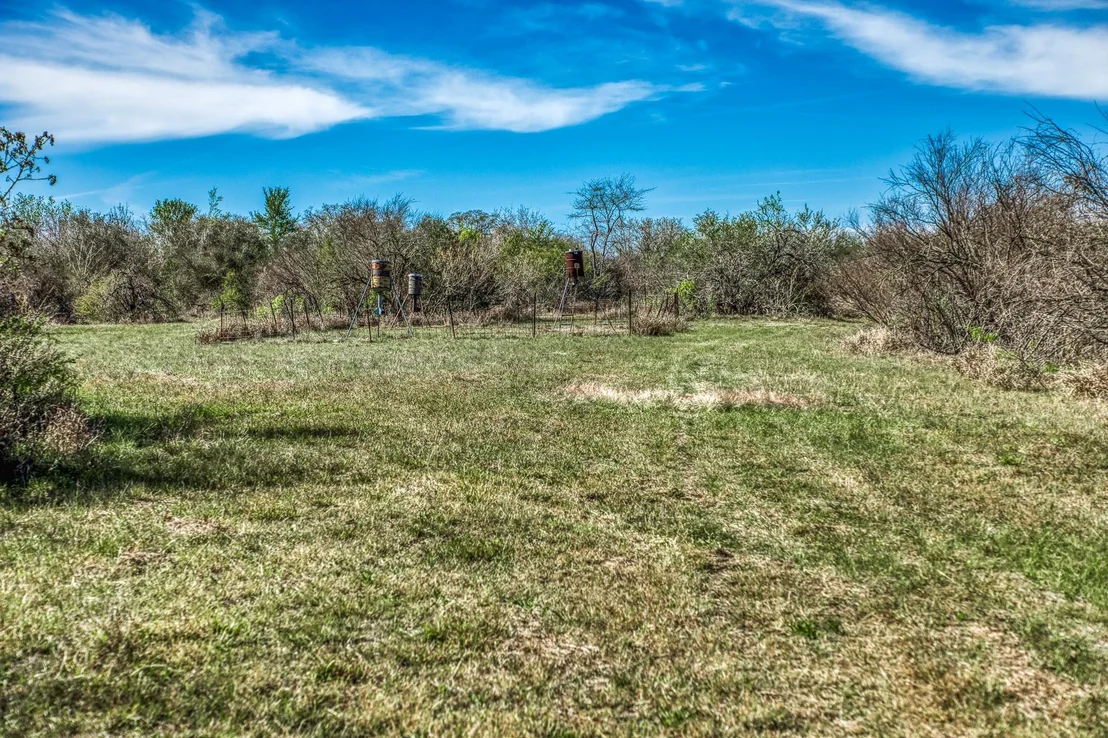 Photo of 687 County Road 340