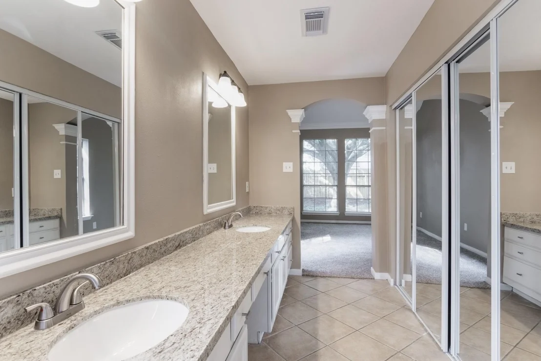 Photo of 7415 Broken Ridge Drive