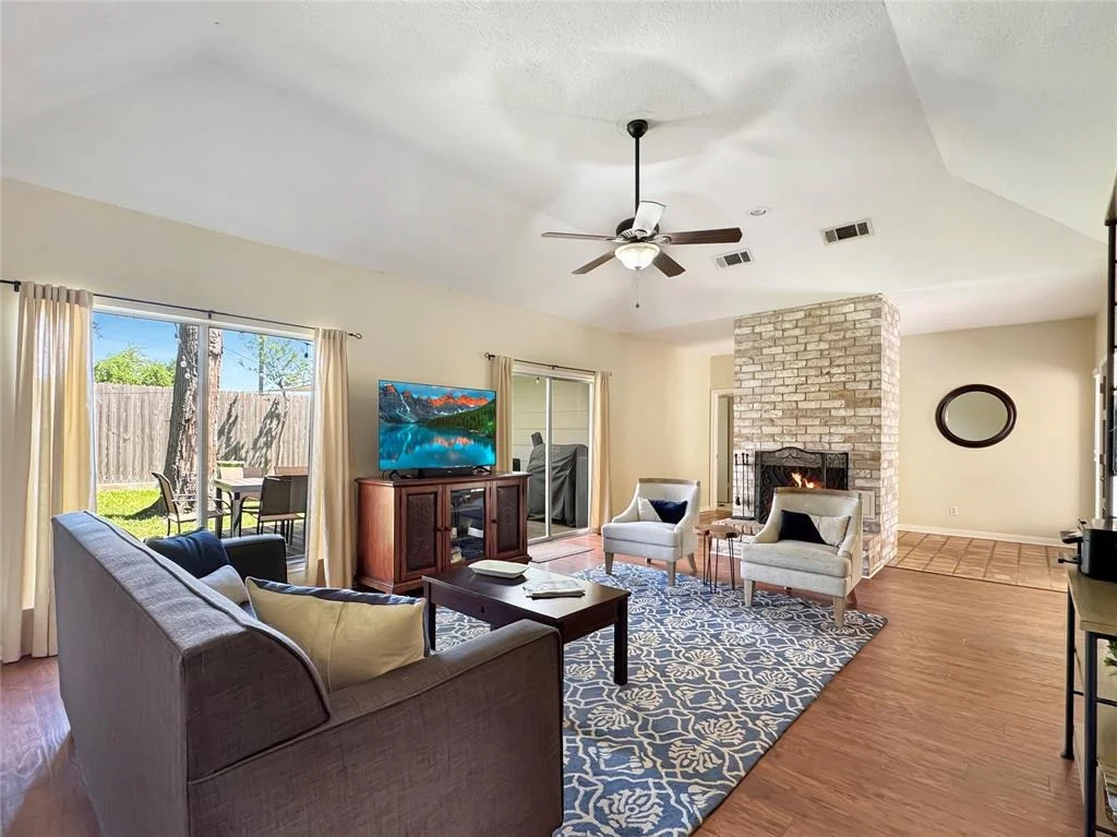Photo of 10922 Lasso Lane