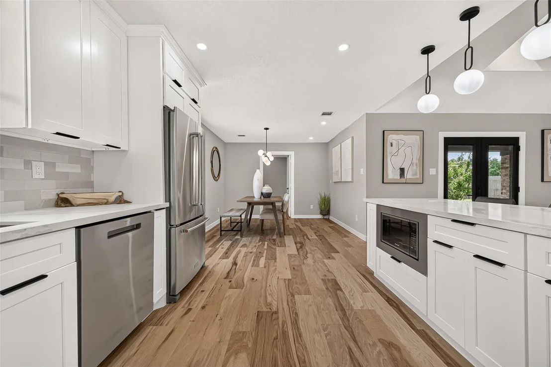 Photo of 15103 Plaza Libre Drive