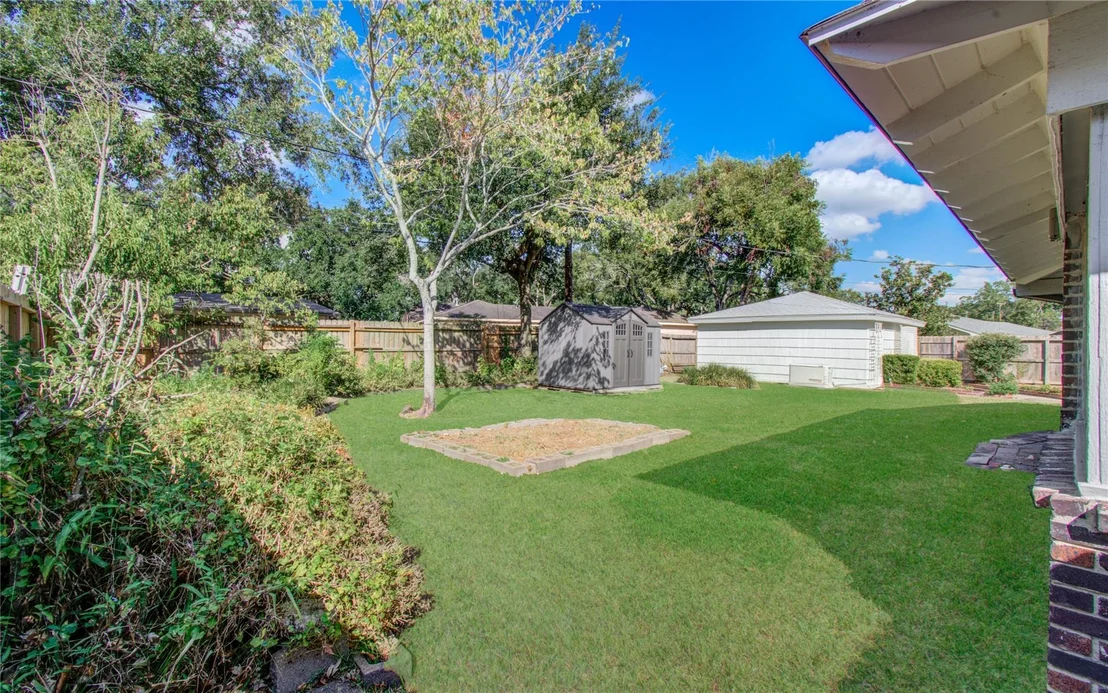 Photo of 11010 Atwell Drive