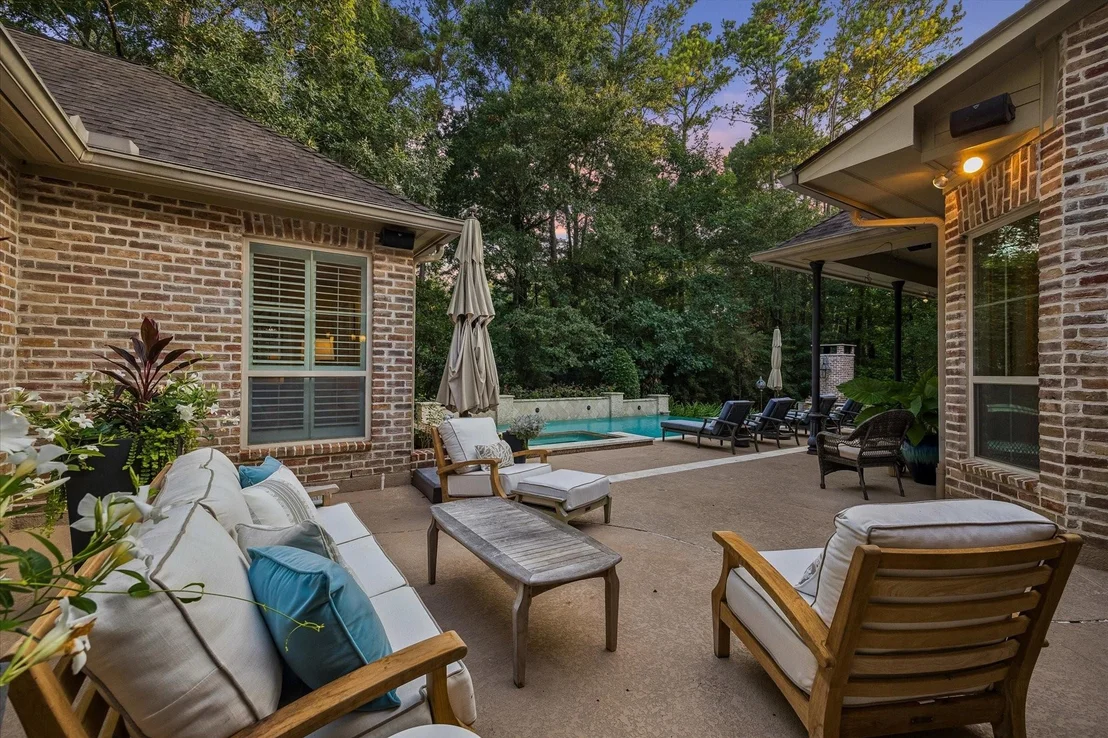 Photo of 10290 Paradise Valley Drive