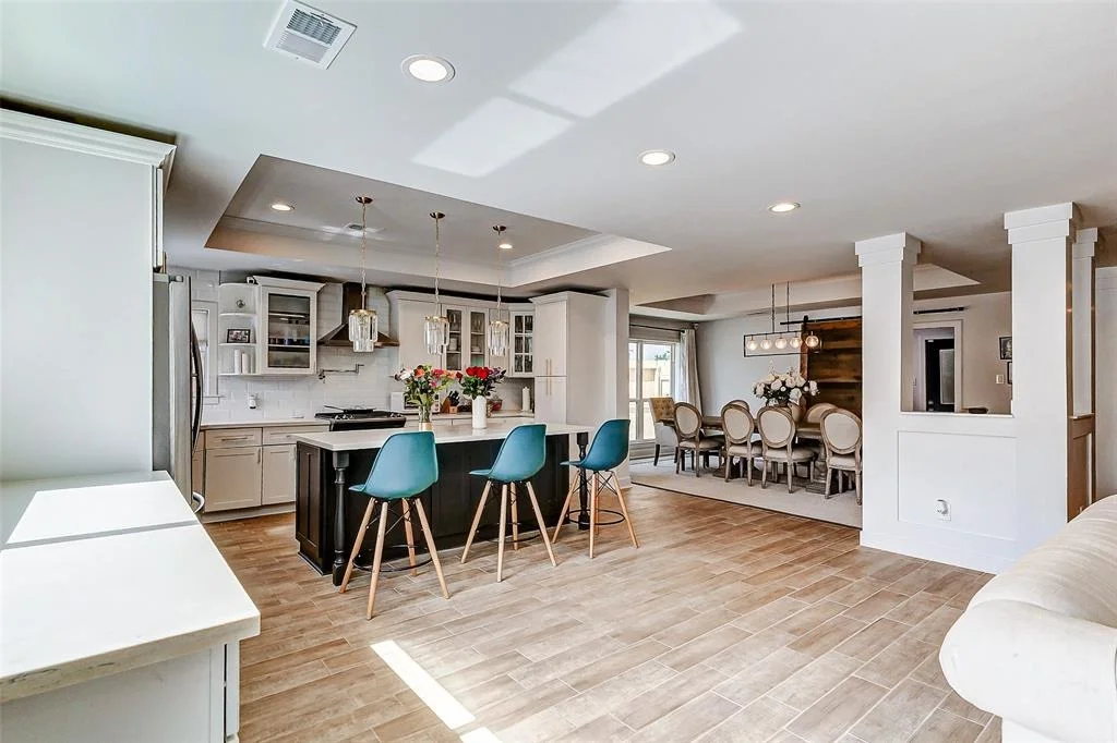 Photo of 5939 Benning Drive