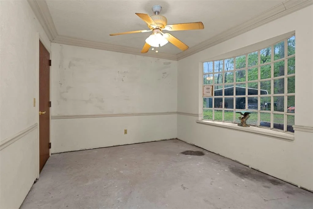 Photo of 15395 Sharon Lane