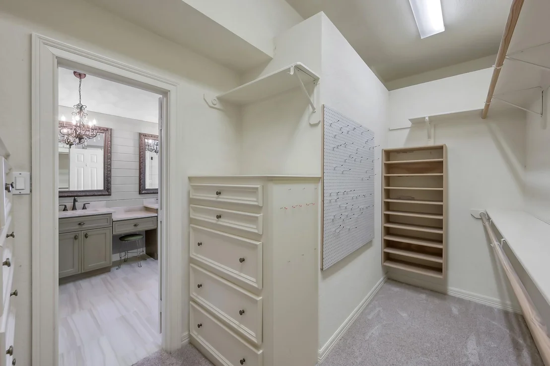 Photo of 25536 Richards Road